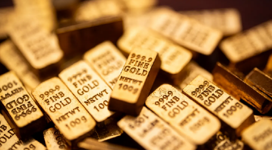 炒股配资炒股 黄金价格首次突破每盎司4000美元